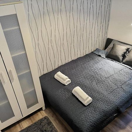 Central Home Apartment In The City Center Eger Luaran gambar