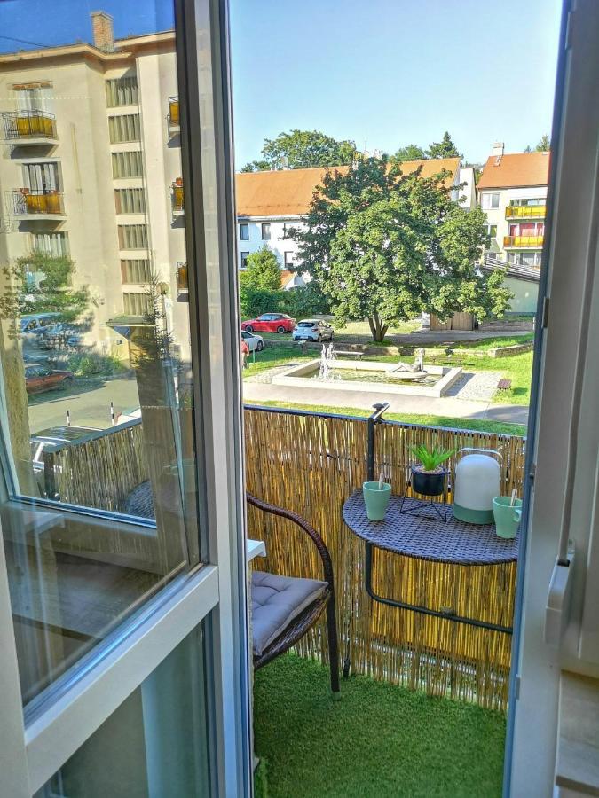 Central Home Apartment In The City Center Eger Luaran gambar