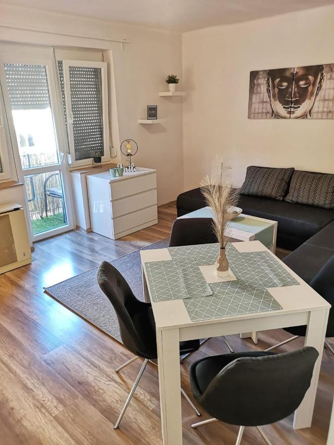 Central Home Apartment In The City Center Eger Luaran gambar
